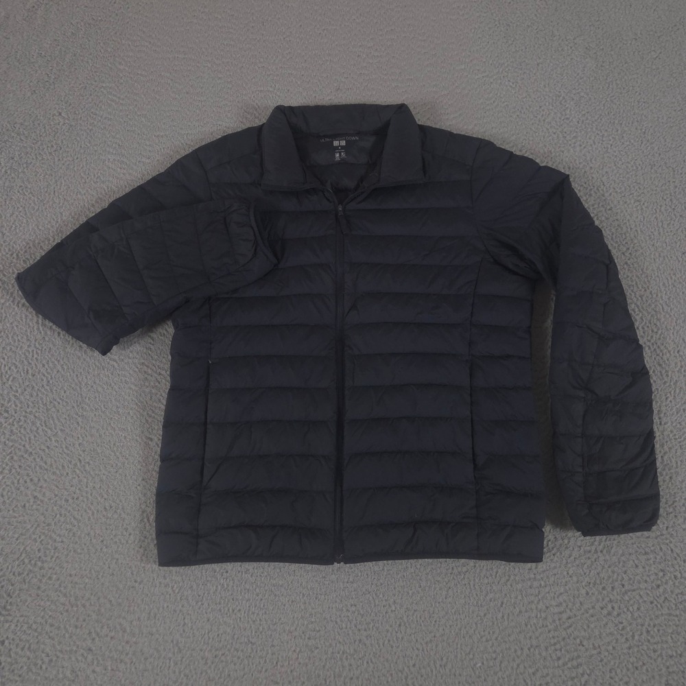 Uniqlo Jacket Mens Medium Black Ultra Light Down Quilted Full Zip Puffer Coat